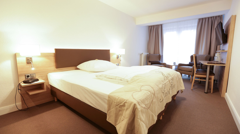 Bedroom 2, Hotel Waldhalle, Herzogtum Lauenburg