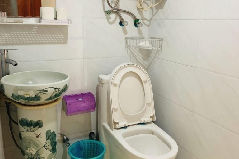 Bathroom 4, Huangjia Inn, Shangrao