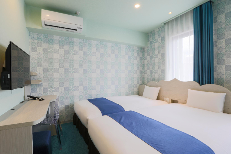 Bedroom 8
