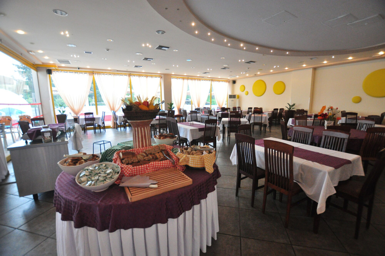 Food & Drinks 4, Michelangelo Resort Corfu, Ionian Islands