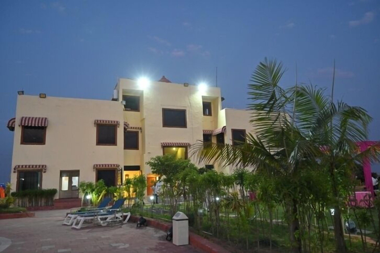 Exterior & Views 2, Orchha Club and Resort - OCR, Tikamgarh