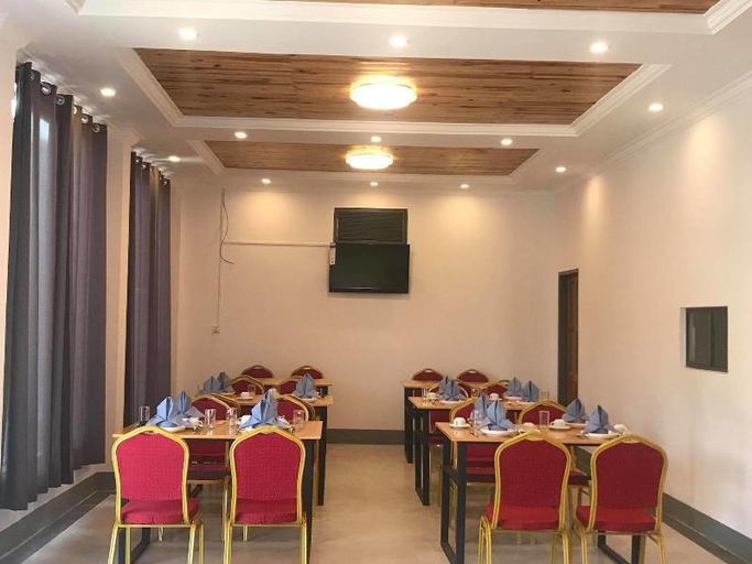 Food & Drinks 5, Sky Motel Kalaw, Taunggye