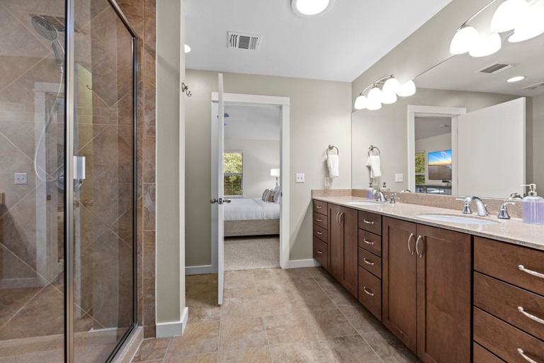 Bathroom 4, Large South Austin Home with a Pool, Travis