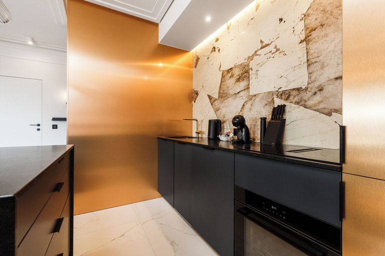 Private kitchenette 3, Młode Miasto Doki Apartments HappyStay, Gdańsk City