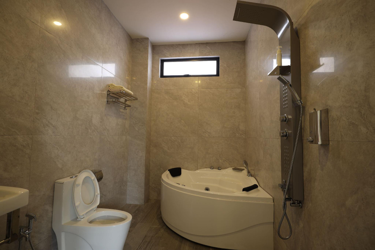 Bathroom 3