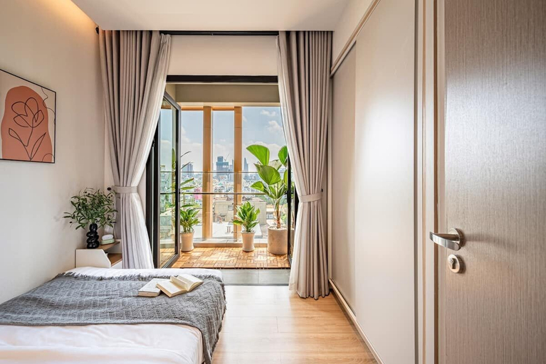 Bedroom 18