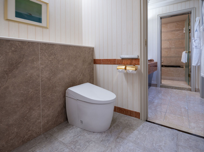 Bathroom 3