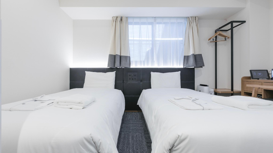 Bedroom 8