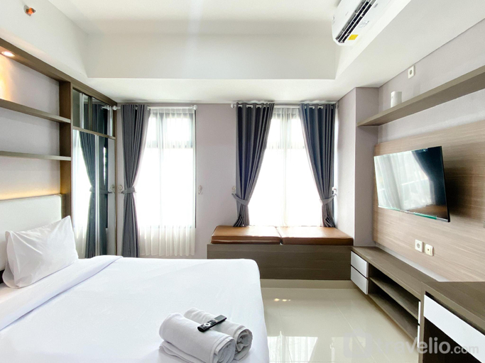 Bedroom 2, Comfy Homey Studio at Pollux Chadstone By Travelio, Cikarang