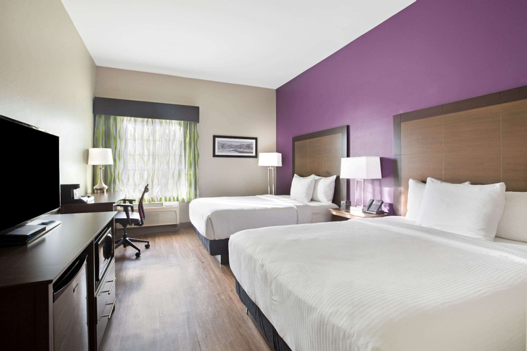 Bedroom 12