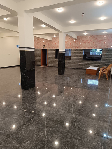 Others 5, Yes Comfort, Shimoga