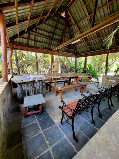 Food & Drinks, Sophia Baharini Diani Apartments, Msambweni