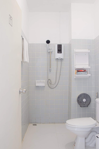 Bathroom 3