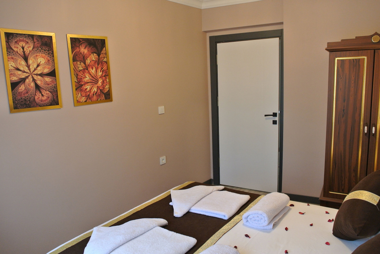 Bedroom 2, Emirhan Guest House & Suites, Fatih