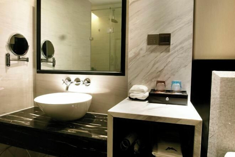 Bathroom 3, Mellow Crystal Hotel, Zhangjiajie