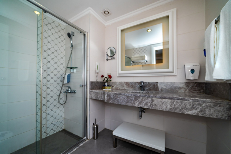 Bathroom 4, Seamelia Beach Resort Hotel & Spa, Manavgat