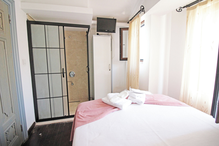 Bedroom 2, Oyku Butik Otel, Bozcaada