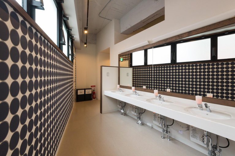 Bathroom 2