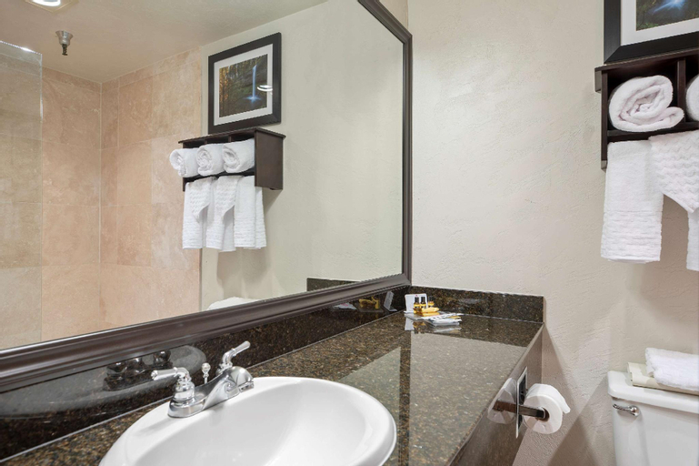 Bathroom 3