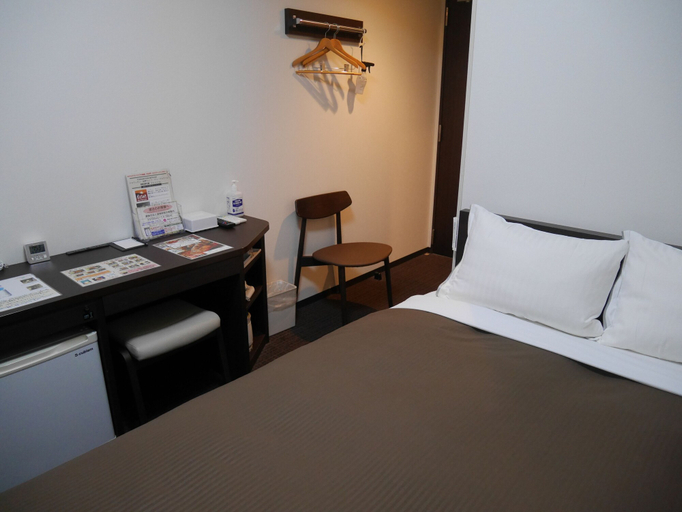 Bedroom 12
