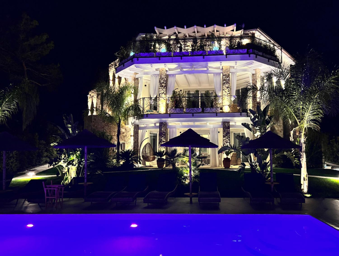 Others 4, Suite Aquamarina con Jacuzzi & SPA, Carbonia-Iglesias