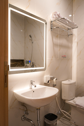 Bathroom 3