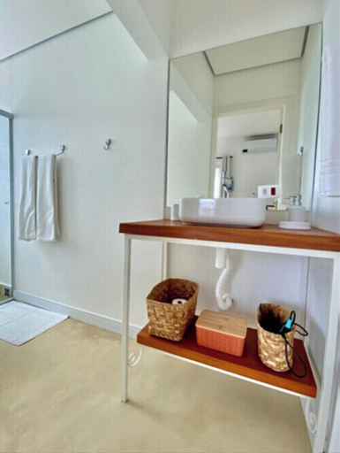 Bathroom 4, Villa Dei Fiori, São Sebastião