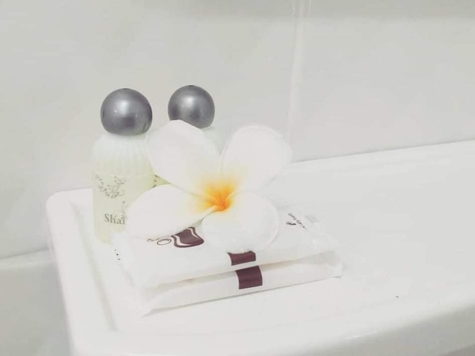 Bathroom, บ้านสวนปลายนา Ban suan pailna, Nong Bua Daeng