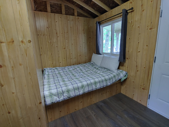 Bedroom 3, Oakhill Pines Campground, Lunenburg