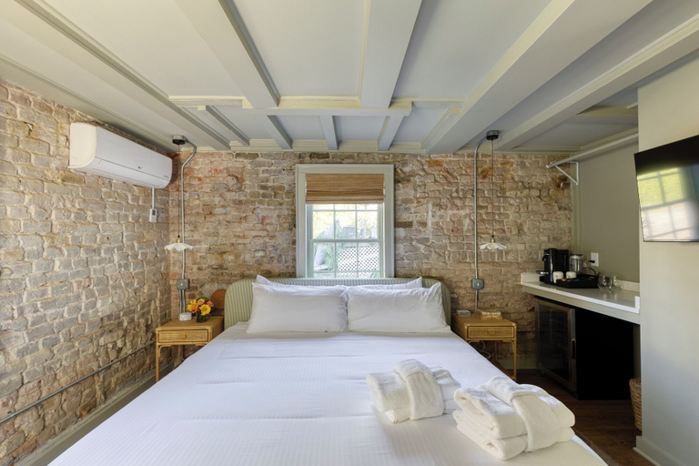 Bedroom 2, The Nicholas, Charleston