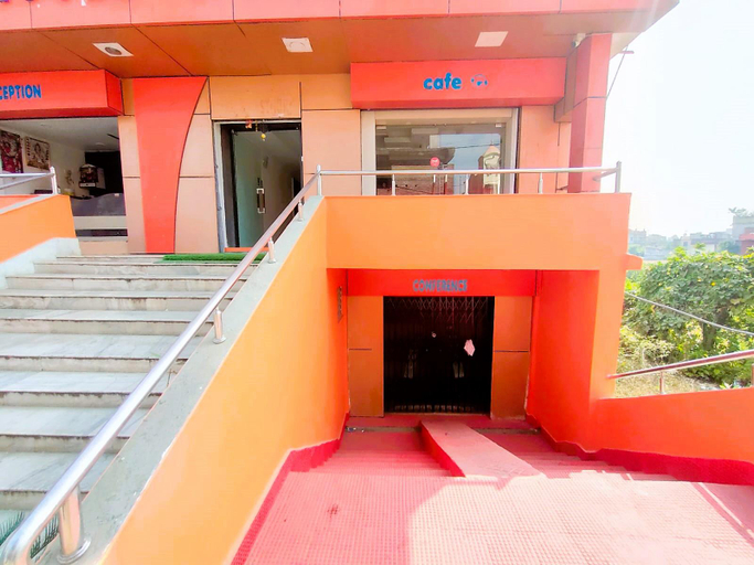 Others 5, Chakra Nayan Tara Sonu Inn, Birbhum