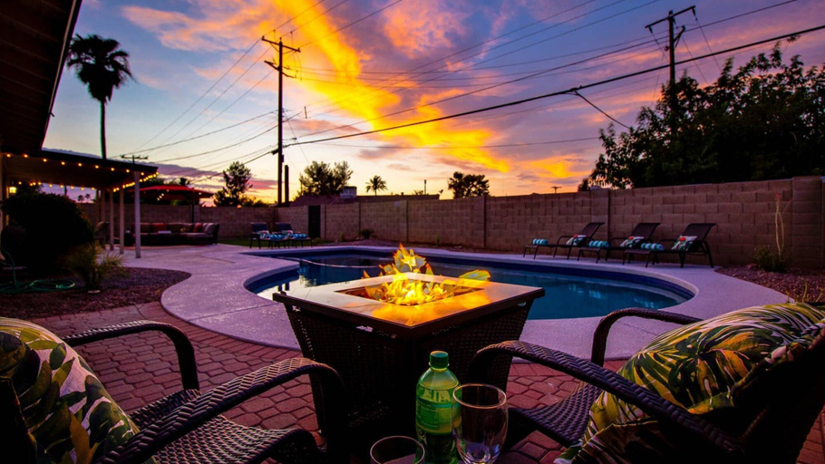 Food & Drinks, Modern Comforts Near Old Town Scottsdale and Asu!, Maricopa