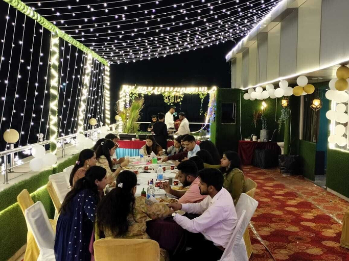 Food & Drinks 5, Hotel Jagat inn, Hardwar