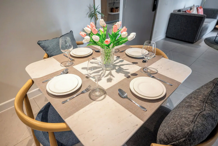 Dining Room 11