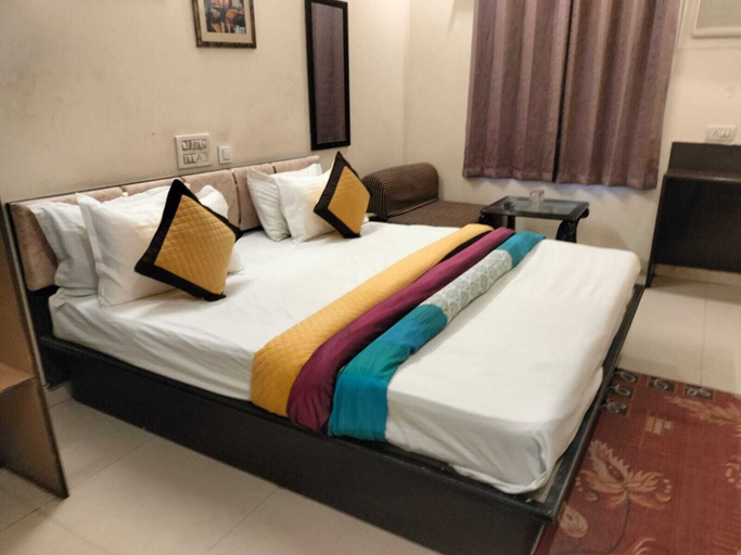 Bedroom 3, Hotel Jagat inn, Hardwar