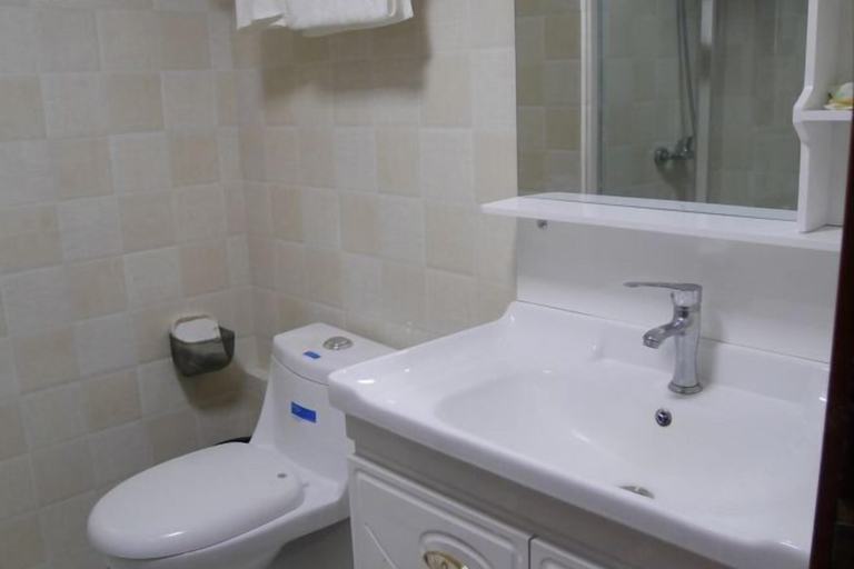 Bathroom 4, Qingyou Hotel, Wenzhou