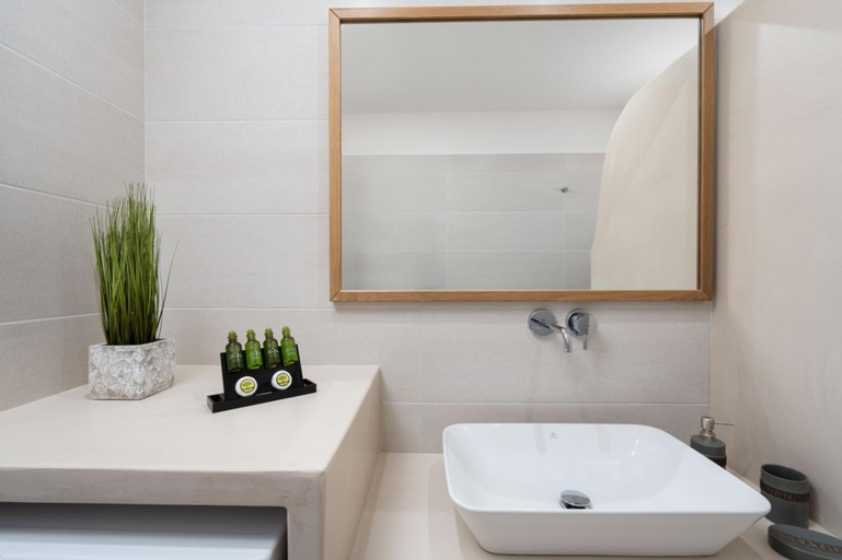 Bathroom 4, New Sea Serenity Villas Next to the Sea With Private Jacuzzi, South Aegean