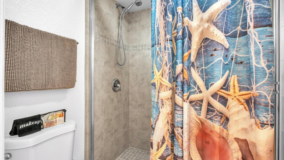 Bathroom 3, Seacrest Villas, Broward