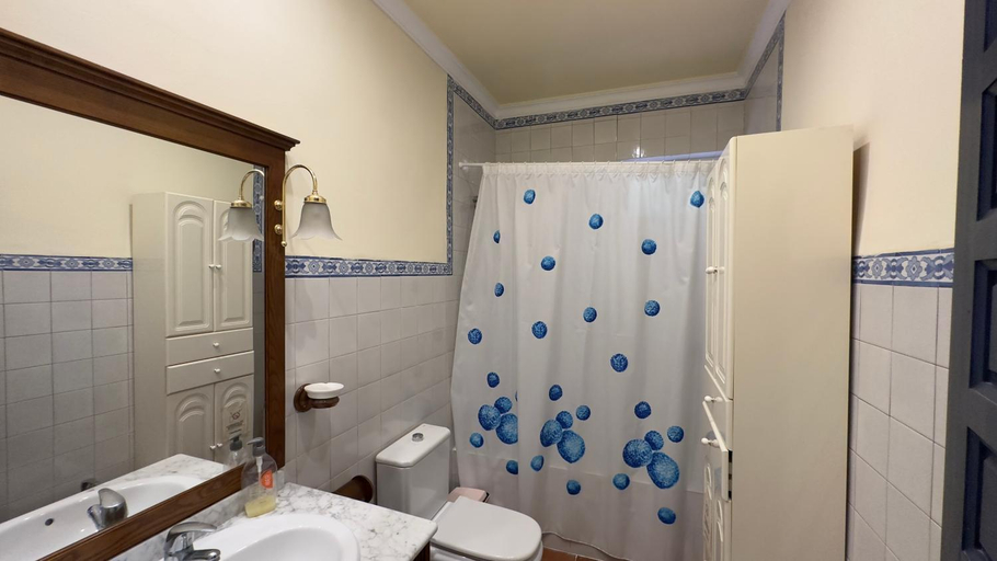 Bathroom, VILLA BELLAVISTA, Ceuta