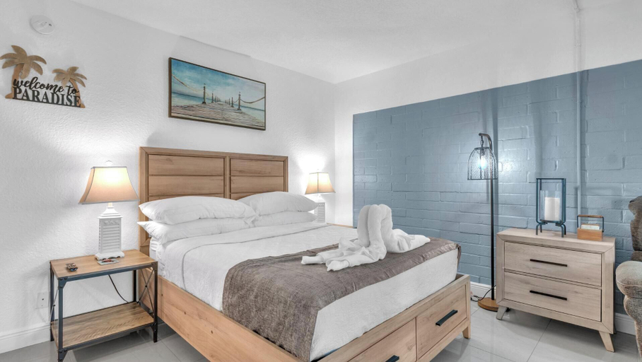 Bedroom 2, Seacrest Villas, Broward