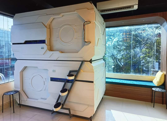 Others 3, TRIVPODS CAPSULE HOTEL, Thiruvananthapuram