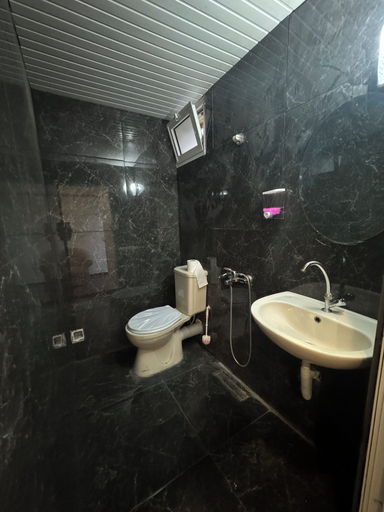 Bathroom, Baskent Pansiyon
