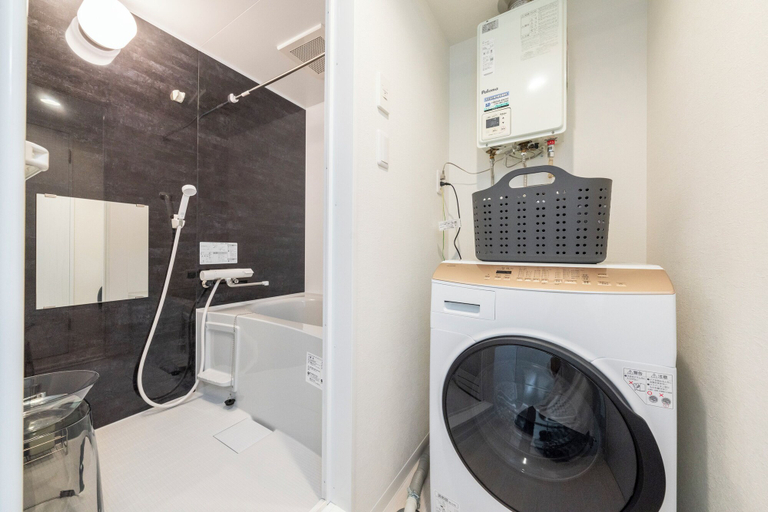 Bathroom 3, UNAKITE 102, Sapporo