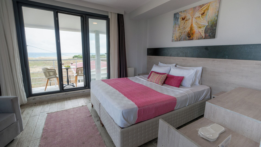 Bedroom 4, YALIKÖY DENİZ OTEL, Çatalca