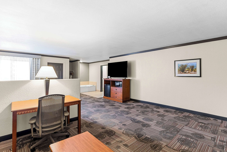 Bedroom 3, Best Western Apache Junction Inn, Pinal