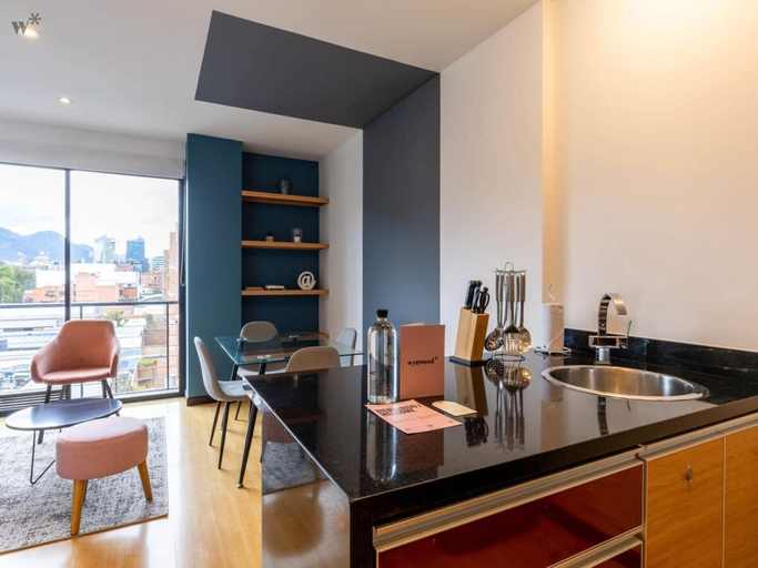 Room 4, w Vibrant 1BR in Chico, Santafé de Bogotá