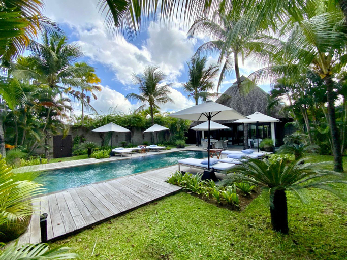 Others 2, Villa Samuan, Badung