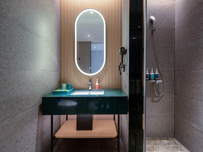 Bathroom 3, City Comfort Inn Shiyan Yunyang District Government, Shiyan