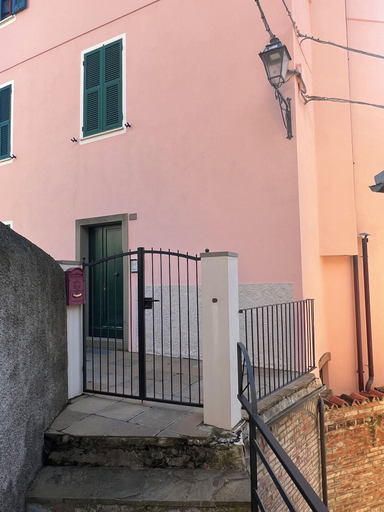 Front of property, Appartamento tenuta Tinola, La Spezia