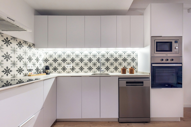 Others 5, Cavallers Suites - Unik Vacation, Tarragona